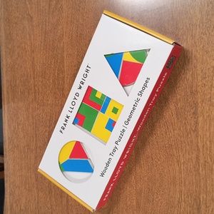 FRANK LLOYD WRIGHT Wooden Tray Puzzle NEW IN BOX